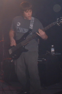 jaredplayingyo.jpg